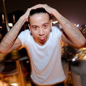 Meet your Posher, Ian